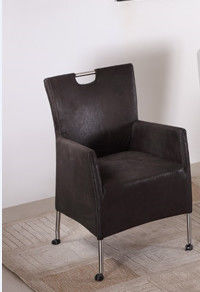 Leather Upholstered Dining Room Arm Chairs Easy Maintenance 565*655*930mm For Living Room